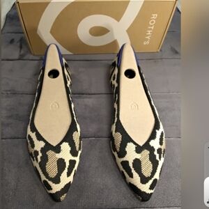 Rothy's The Point II in Desert Cat